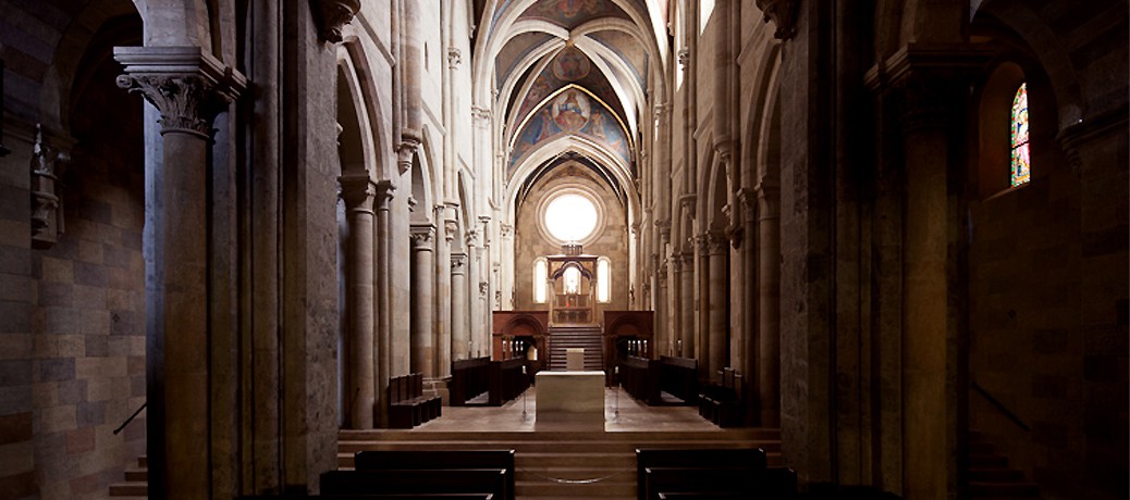 A bazilika belső felújítása - Pannonhalma